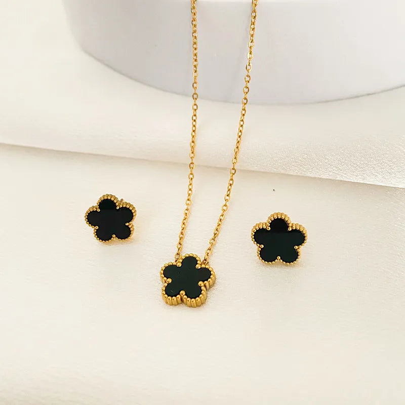 Collier Trefle