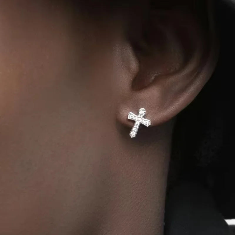 Boucle d'oreille croix