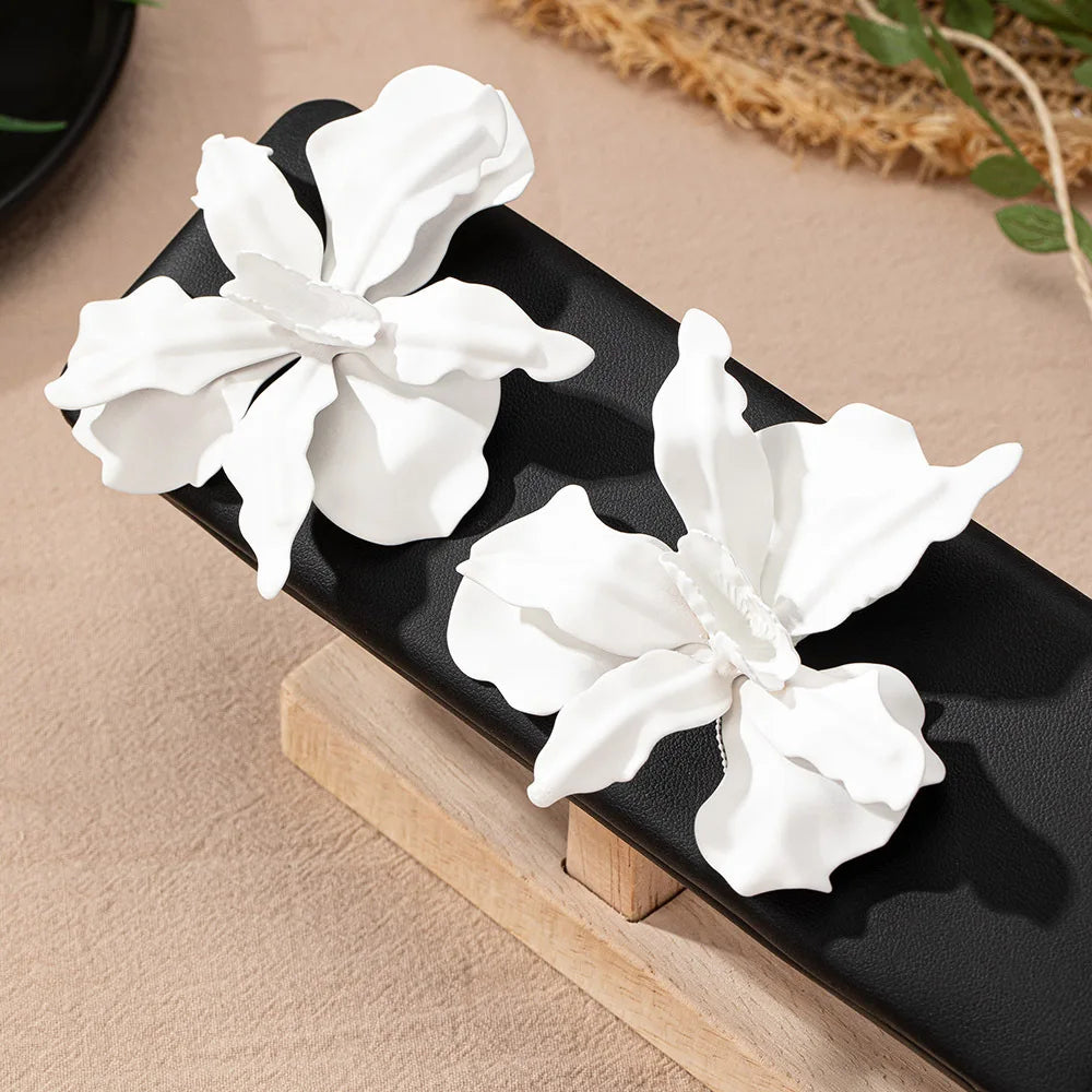 Boucle d'oreille grosse fleur