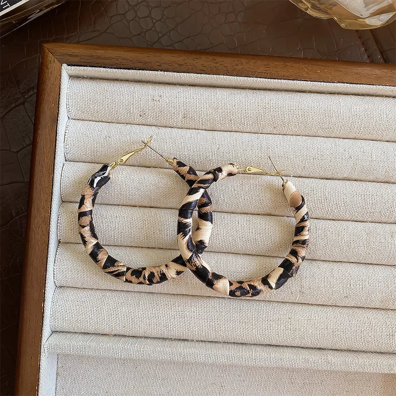 Boucle d'oreille leopard