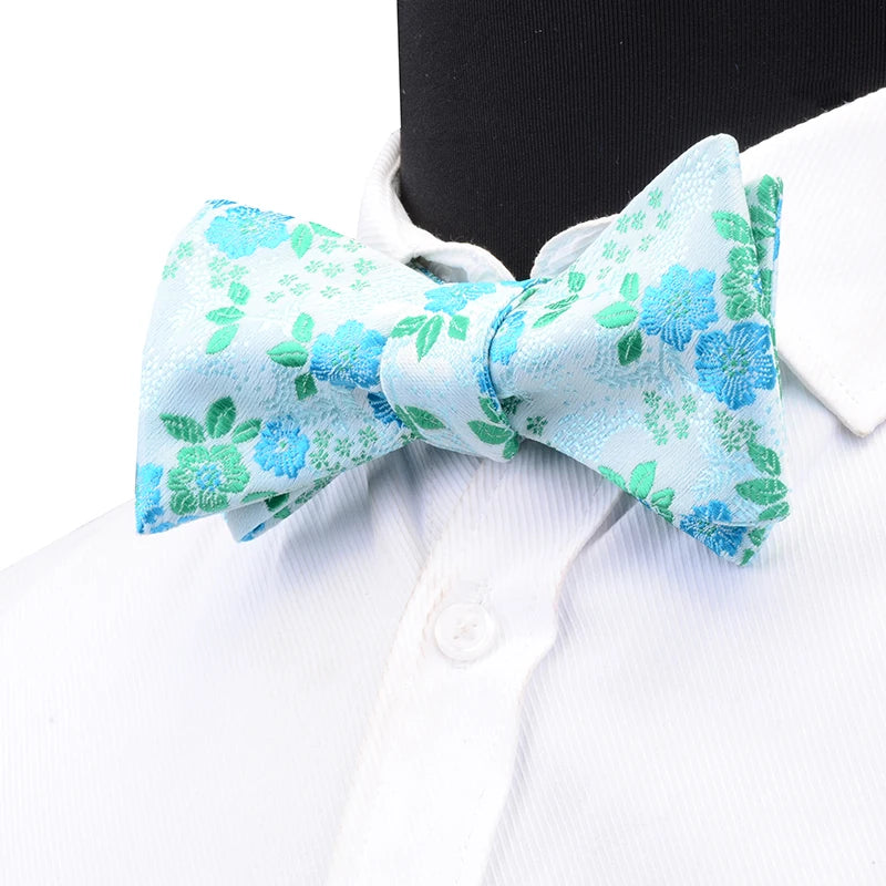 Noeud Papillon Fleuri