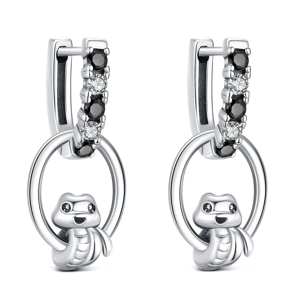 Boucle d'oreille fleur argent