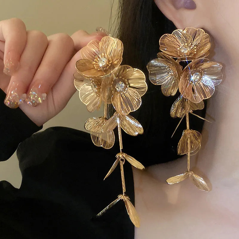 Boucle d'oreille fleur vintage