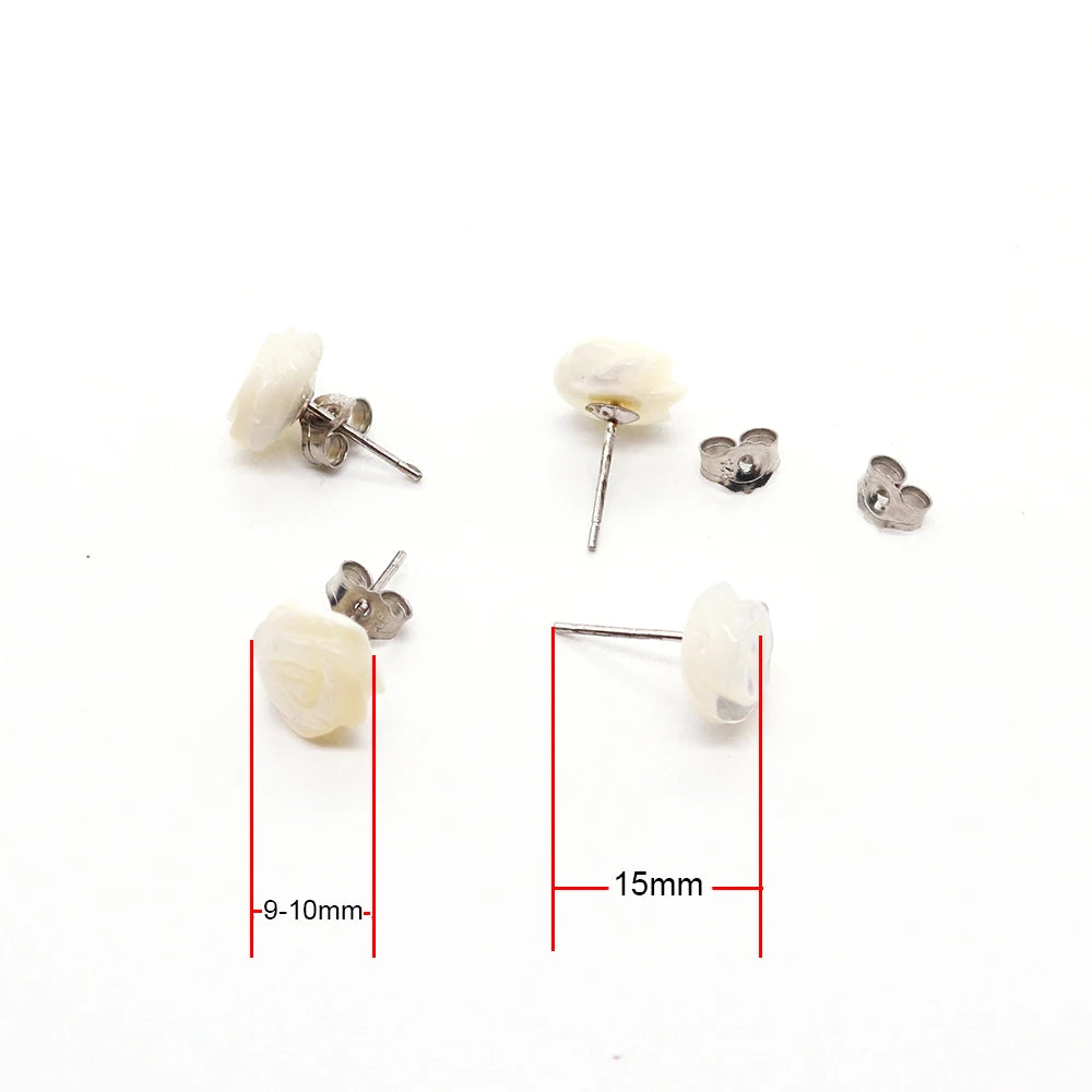 Boucle d'oreille fleur nacre